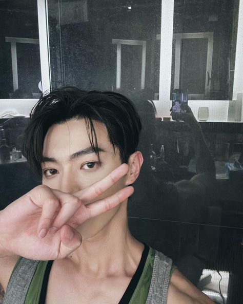 2024.06.14 Xu Kai IG Update | Xu Kai has arrived in Milan for the Fashion Week Xu Kai, Korean Actors, Boyfriend Material, The Fashion, Milan, Fashion Week, Actors