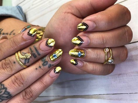 Egyptian Acrylic Nails, Egypt Nails Design, Egyptian Nail Art, Egypt Nails, Royalty Nails, Egyptian Nails, Bright Colored Nails, Artistic Nails, Nails Unique