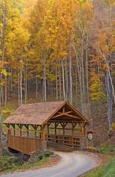 Old Bridges, Wooden Bridge, Covered Bridge, Autumn Scenery, Old Barns, Fall Pictures, Covered Bridges, Fall Foliage, Country Life