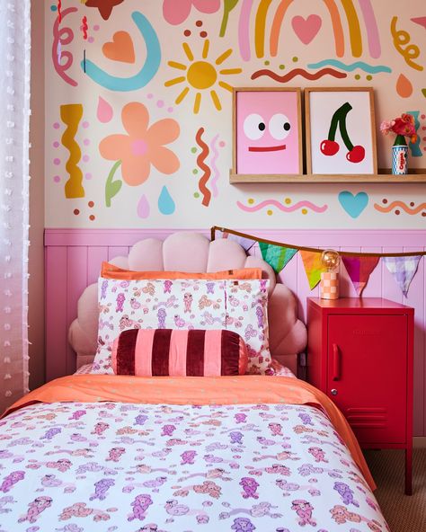 Inside Cassandra Danson's (AKA @our.home.le.fleur) Rainbow Home – Kip&Co Toddler Girl Room Colorful, Rainbow Girls Room Ideas, Colourful Toddler Room, Kids Room Colorful, Colorful Toddler Room, Rainbow Toddler Room, Colorful Toddler Girl Room, Kids Rainbow Bedroom, Rainbow Bedroom Ideas Kids