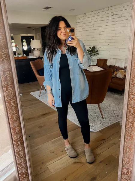 Plus Casual Outfits, Nanny Outfit Ideas, Plus Size Spring Outfits Casual, Spring Casual Outfits Women, Nanny Outfit, Spring Outfits 2020, Mom Outfits Fall, Curve Style, Trendy Mom Outfits