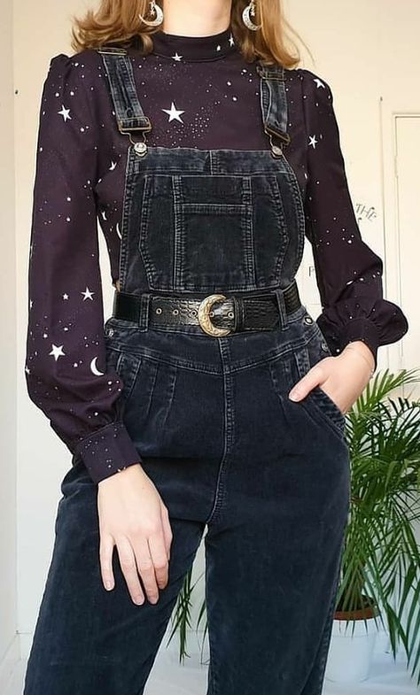 Clothing Style Inspiration, Celestialcore Fashion, Jewel Tone Clothes Aesthetic, Masculine Witchy Outfits, Galaxy Outfit Aesthetic, Bi Aesthetic Outfits, Star Outfit Aesthetic, Gender Neutral Outfits Aesthetic, Celestial Aesthetic Clothes