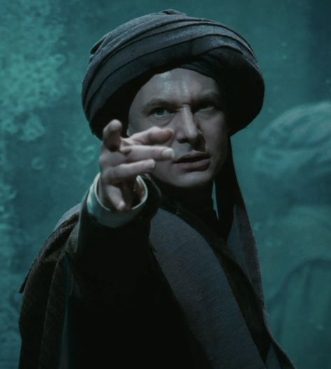 Professor Quirrell, Hogwarts Professors, Harry Potter Movies, Hogwarts, Harry Potter, Collage, Pins, Quick Saves, Harry Potter Films