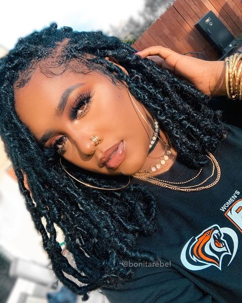 Bonita Locs, Locs Bob, Butterfly Locs Crochet Hair, Butterfly Locs Crochet, Distressed Locs, Butterfly Locs, Locs Crochet, Faux Locs Hairstyles, Girls Braids