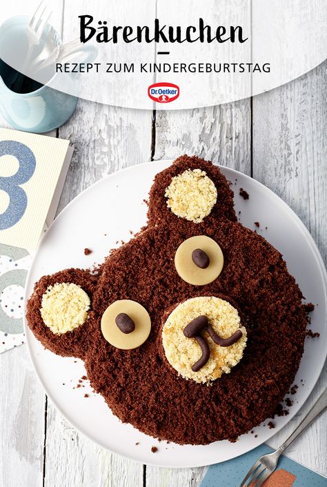 Rührteig-Torte für Teddybären-Liebhaber: Dieser Bärenkuchen ist eine niedliche Rezeptidee für den nächsten Kindergeburtstag. Die Bärentorte ist beim Zoogeburtstag der Hit! #Geburtstagsmotto #Mottogeburtstag #Rezeptidee #Kinderrezept Torte Recipe, Teddy Bear Cakes, Culinary Techniques, Childrens Birthday Cakes, Bear Cakes, Birthday Cake Kids, Food Cakes, Food Humor, Food Printables