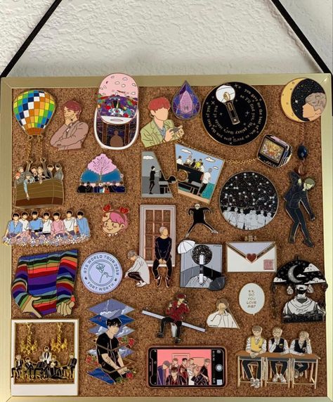 Kpop Cork Board Ideas, Cork Board Decor, Cork Board Ideas, Corkboard Ideas, Mint Green Aesthetic, Cork Boards, Aesthetic Kpop, Cork Board, Decor Aesthetic