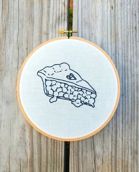 I doodled a peice of pie a while back and decided to embroider it. : Embroidery Herb Embroidery, Food Projects, Learn Embroidery, Embroidered Sweater, Embroidery Art, Graphic Design Illustration, Cross Stitch Embroidery, Needlepoint, Embroidery Stitches