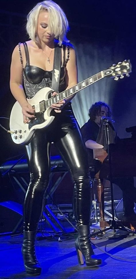 Guitar Photoshoot, 80s Heavy Metal, Samantha Fish, Heavy Metal Girl, Biker Photoshoot, Women Of Rock, Blues Artists, Guitar Girl, Hot Boots