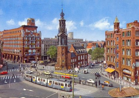 Het Muntplein in 1968 Amsterdam City Centre, Amsterdam Holland, I Amsterdam, New Amsterdam, Amsterdam City, Light Rail, Amsterdam Netherlands, Great Memories, Street Scenes