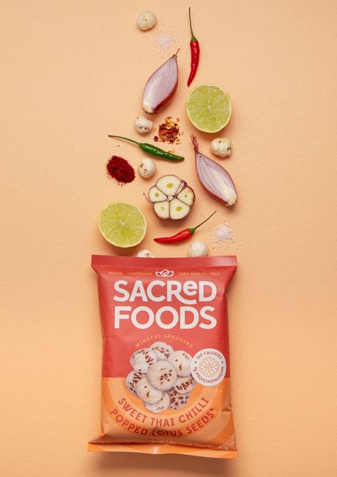 Healthy Snack Brands, Snacks Packaging, Interesting Packaging, Chip Packaging, Product Advertising, Healthy Brands, Snack Brands, Creative Package Design, Food Ad