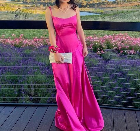 Anabella Dress House Of Cb, House Of Cb Anabella Dress, House Of Cb Pink Dress, Hot Pink Formal Dresses, Magenta Formal Dress, Trendy Evening Dresses, Magenta Prom Dress, Magenta Aesthetic, Summer Ball