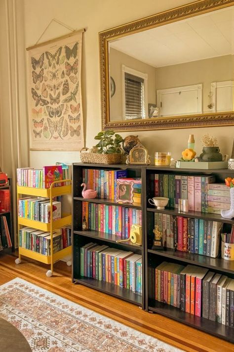 32 Bookshelves In Living Room Designs – The Crafty Hacks Book Corner Ideas Bedroom, Classic Bookshelves, Classic Fireplace, Bookshelf Inspiration, Homeschool Decor, Low Bookcase, Bookshelves In Living Room, Dream Apartment Decor, Bookshelf Design