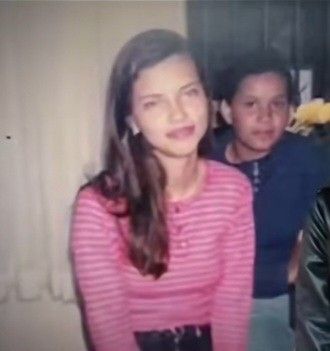 Young Adriana Lima, All Studio Ghibli Movies, Adriana Lima Style, Adriana Lima Young, Vs Models, Model Inspo, Adriana Lima, Iconic Women, Mariah Carey