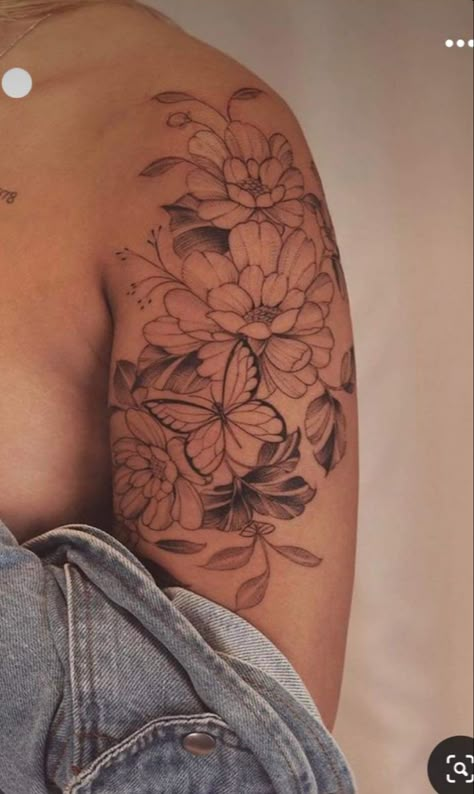 Magnolia Tattoo On Shoulder, Upper Arm Feminine Tattoos, Arm Tattoo Plus Size Women, Motherhood Sleeve Tattoo, Outer Shoulder Tattoo, Big Tattoo Ideas Female, Women’s Arm Tattoos, Unique Upper Arm Tattoos For Women, Pretty Shoulder Tattoos For Women