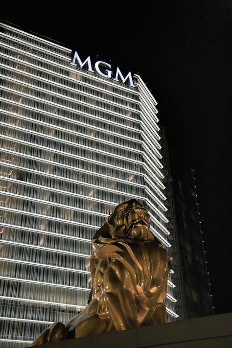 Golden Lion Statue at the MGM Grand, National Harbor, Maryland. Golden lion trad #Sponsored , #AD, #sponsored, #Statue, #Golden, #Grand, #MGM Image Of Lion, National Harbor Maryland, National Harbor, Lion Statue, Golden Lions, Mgm Grand, Lion Images, Design Painting, Grand National