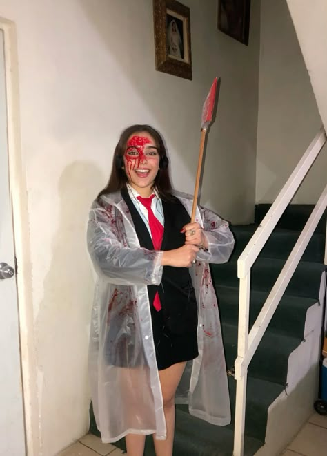 patrick bateman costume for girl halloween inspo Patrick Bateman Costume, Easy Last Minute Halloween Costume, Boxing Halloween Costume, Last Minute Halloween Costume Ideas, Last Minute Halloween Costume, Horror Halloween Costumes, Horror Costume, Trio Halloween Costumes, Patrick Bateman