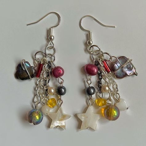 Star Shopping, Indie Jewelry, Funky Jewelry, Bead Jewellery, Jewelry Inspo, Dream Jewelry, Beaded Jewelry Diy, Pretty Jewellery, Ear Jewelry