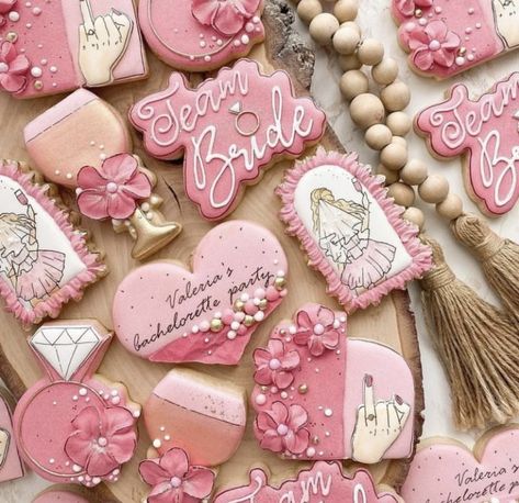 Team Bride Cookies, Bride Cookies, Team Bride Bachelorette, Bride Bachelorette, Bachelorette Party Bride, Bachelorette Weekend, Team Bride, Sugar Cookies, Bachelorette Party