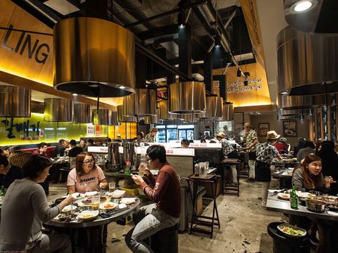 Bbq Restaurant Design, Koreatown Los Angeles, Korean Bbq Restaurant, Korean Grill, Korean Barbecue, Barbecue Restaurant, Grill Restaurant, Korean Restaurant, Black Bowl