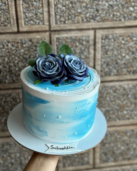 Shade of blue.💙 #cake #aesthetic #fyp #explore #fazidelights Blue Cake Aesthetic, Sky Blue Aesthetic, Art Birthday Cake, Aesthetic Cake, Cake Aesthetic, 1st Birthday Cake, Art Birthday, Shade Of Blue, Blue Aesthetic