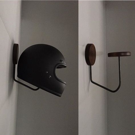 See this Instagram photo by @elegant_apparatus • 727 likes Helmet Rack, Helmet Hanger, Helmet Storage, Motorcycle Diy, Support Velo, Vintage Hangers, Motorcycle Garage, Hat Storage, Trendy Hat