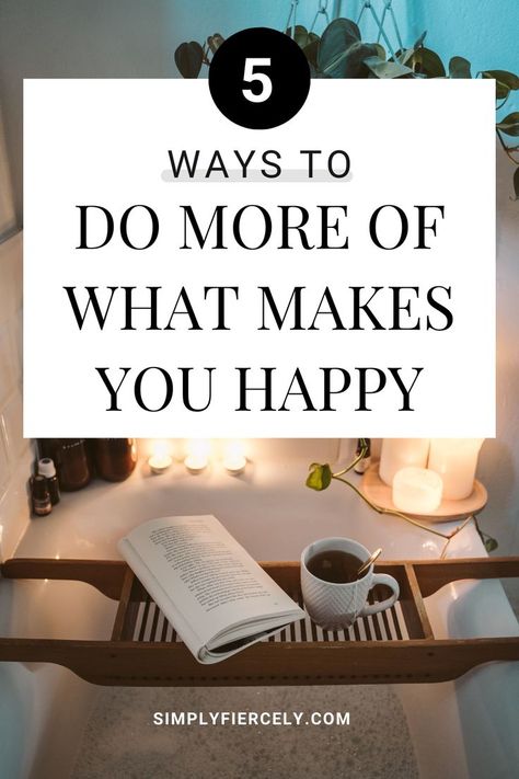 Want to do more of what makes you happy? Sometimes it’s easier said than done. Here are a few simple tips that will help you find more joy in your everyday life. Personal Growth Plan, Developing Healthy Habits, Personal Development Plan, Happy Today, Improve Mental Health, Negative Self Talk, Life Improvement, What Makes You Happy, Self Care Routine