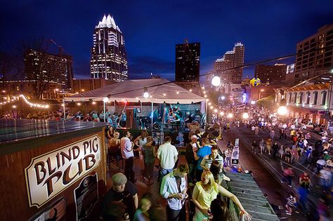 Austin, Texas - one of my favorite places to go listen to live music. I have been to SXSW many times. Austin Nightlife, Austin Bars, Visit Austin, Entertainment District, Ray Charles, Amazing Travel Destinations, Texas Hill Country, Cool Bars, Hill Country