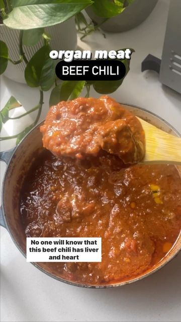 Olivia | Nutrient-Dense Nutrition on Instagram: "🥩nose to tail beef chili recipe 👇👇 save this recipe if you struggle to eat organ meat! with this chili you can have delicious meal with liver and heart without even tasting it! this recipe is so easy to make, even more delicious and packs a punch of nutrients from the hidden organ meat Make a big batch! It only gets better after a few days in the fridge. Ingredients: - 1lb beef stew meat or chuck roast - 1 lb ground beef - 1.5 oz beef liver Beef Chili Recipe, Nourishing Traditions, Beef Liver, Primal Kitchen, Beef Chili, Beef Stew Meat, Protein Desserts, Nutrient Dense Food, Nutrient Dense