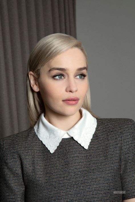 Sofi on Twitter: "S H E… " Emilia Clarke Hair, Emilie Clarke, Emilia Clarke Style, Emilia Clarke Daenerys Targaryen, January Jones, Tyler Hoechlin, Doutzen Kroes, Sienna Miller, Gisele Bundchen