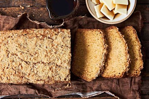 A moist, sweet, rich coffeecake featuring the nuanced flavors of a buttermilk pancake short stack. Pancake Bread Recipe, Pancake Bread, Buttermilk Pancake, Pain Sans Gluten, Short Stack, Gluten Free Banana, King Arthur Flour, Cinnamon Bread, Buttermilk Pancakes