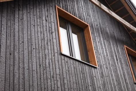 Burnt Cedar Cladding, Charred Larch Cladding, Burnt Larch Cladding, Larch Cladding Exterior, Cedar Cottage, Trailer Exterior, Wood Cladding Exterior, Burnt Timber, Black Cladding