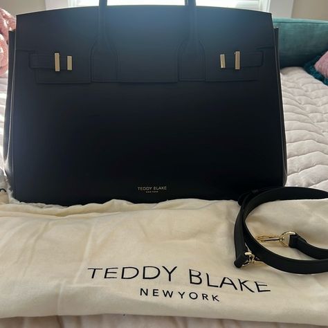 Perfect condition Teddy Blake Gigi bag. Teddy Blake, Everyday Bag, Top Handle Bag, Conditioner, Handbags, Women Shopping, Black