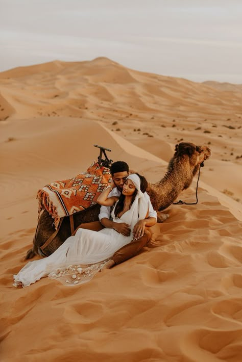 Desert Photoshoot Ideas, Dubai Photoshoot, Desert Photoshoot, Dubai Desert Safari, Dubai Vacation, West Coast Wedding, Earthy Wedding, Desert Photography, Desert Elopement