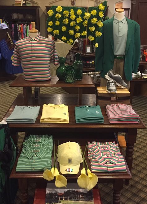 golf shop masters Golf Shop Displays Visual Merchandising, Golf Pro Shop Display, Golf Shop Displays, Proshop Displays, Golf Merchandising, Shop Merchandising, Boutique Store Displays, Golf Pro Shop, Merchandising Ideas