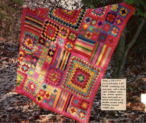 Simple and fun, granny squares sampler crochet blanket pattern. Granny squares are so loved, everyones favorite shown here in reds and pinks. Includes a how to make a basic granny square so that once youve mastered the simple square you can so many fun projects! Size: - 42 x 52 inches Materials: - Indian Afghan Crochet Pattern, Granny Square Crochet Blanket Pattern, Sampler Afghan, Granny Square Crochet Blanket, Crochet Square Pattern, Square Crochet Blanket, Granny Square Häkelanleitung, Blanket Colors, Motifs Granny Square