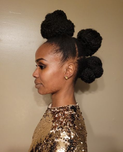 Ponytail Mohawk Black Women, Bun Mohawk Black Women, Mohawk Black Women, Marley Hair Bun, Afro Mohawk, Natural Hair Mohawk, Marley Hair, Puff Puff, Cute Curly Hairstyles