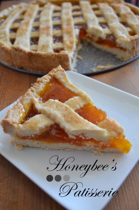 Apricot Pasta Flora (Greek Jam Tart) – Honeybee's Patisserie Apricot Jam Tart Recipes, Pasta Flora Recipe, Pasta Flora, Greek Pastry, Armenian Food, Mediterranean Foods, Low Carb Gluten Free Recipes, Greek Pastries, Jam Tarts