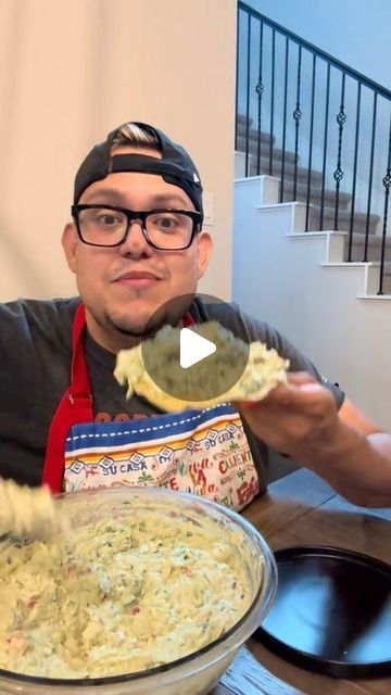 Jai Larez on Instagram: "Guacamole Chicken Salad Knorr H-E-B #dinner #dinnerideas #cooking #recipe #dadlife" Mexican Chicken Salad Recipe, Guacamole Chicken Salad, Mexican Chicken Salad, Guacamole Chicken, Guacamole Salad, Mexican Chicken Salads, Egg Recipes For Dinner, Potluck Side Dishes, Camping Desserts