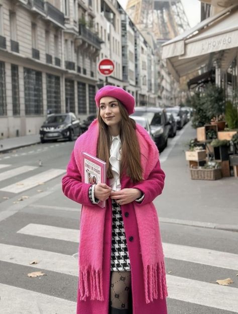 Bright Pink Outfit Aesthetic, Hot Pink Winter Coat, Pink And Red Winter Outfit, Hot Pink Winter Outfit, Pink Scarf Outfit Winter, Pink Autumn Outfit, Winter Aesthetic Fashion, Pink Winter Outfits, Pink Winter Outfit