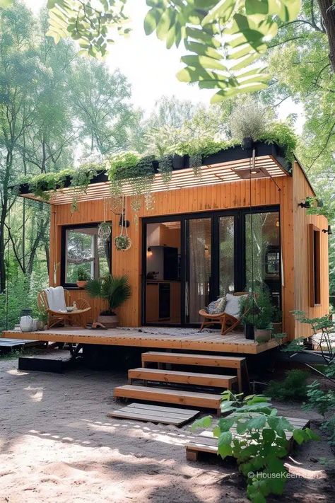 30 Tiny Houses With Front Porches That Work So Well Houses With Front Porches, House With Front Porch, Downsizing Your Home, Backyard Guest Houses, Hut House, Tiny House Exterior, Wooden Cabin, House Front Porch, Backyard Studio