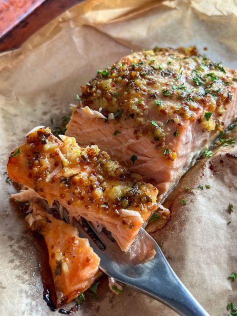 Paper Baked Salmon, Christmas Salmon, Stone Ground Mustard, Steam Salmon, Mustard Salmon, Seafood Buffet, Christmas Meal, Ground Mustard, Salt Flakes