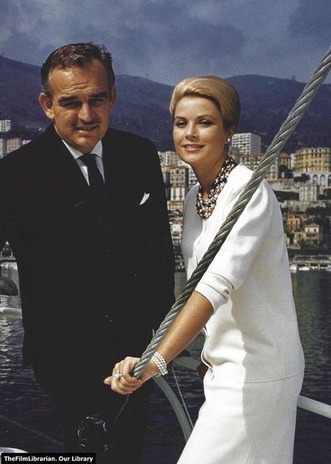 Prins Albert, Photo Glamour, Pauline Ducruet, Grace Of Monaco, Grace Kelly Style, Monaco Princess, Kelly Monaco, Princess Grace Kelly, Prince Rainier