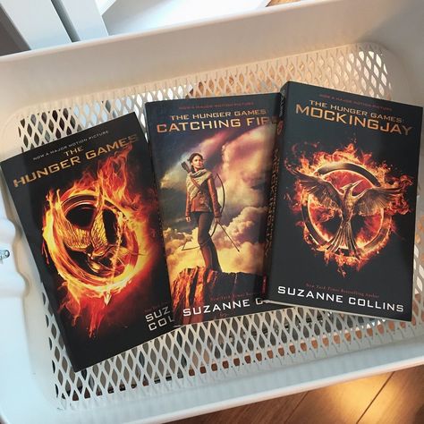 Bookstagram Posts, Hunger Games Movies, Poster Inspiration, Suzanne Collins, The Hunger Games, Mockingjay, Birthday Wishlist, The Hunger, Cursed Child Book