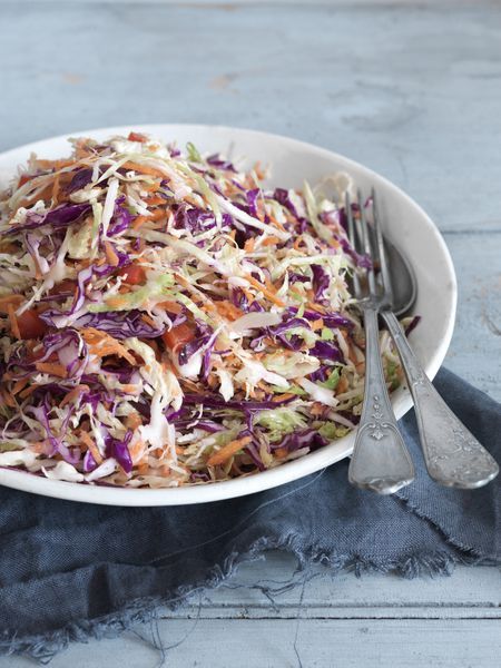 Coleslaw Boiled Dressing Dressing For Coleslaw, No Mayo Coleslaw, Classic Coleslaw Recipe, Best Coleslaw Recipe, Apple Coleslaw, Easy Coleslaw, Coleslaw Recipe Easy, Vegan Coleslaw, Coleslaw Dressing