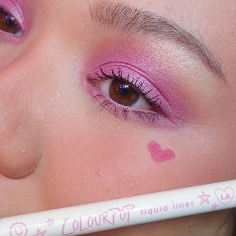 BUBBLEGUM PINK 🩷🎀 for @keikfacecrew @shopvioletvoss Berries N' Cream eyeshadow palette @colourpopcosmetics "Ducky" BFF Liquid Liner Pen to draw this heart I create my #keikfacecrew beauty challenge makeup looks live on TikTok every Tue-Wed 4-6 PM EST! I hope you can join in 💕 #violetvoss #colourpop #colourpopme #pinkmakeup Princess Bubblegum Makeup, Bubblegum Makeup, Beauty Challenge, Cream Eyeshadow Palette, Ball Games, Violet Voss, Princess Bubblegum, Liquid Liner, Cream Eyeshadow