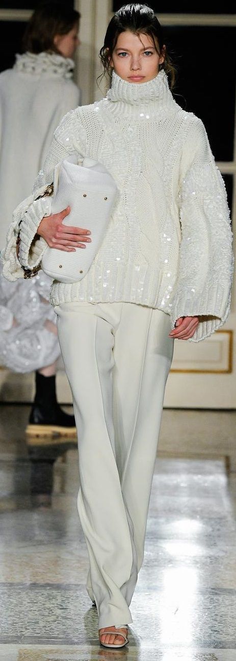 Fw 2022, White Clothes, Sequin Outfit, Ermanno Scervino, Fall 2022, 가을 패션, Knitwear Design, Knit Fashion, White Outfits