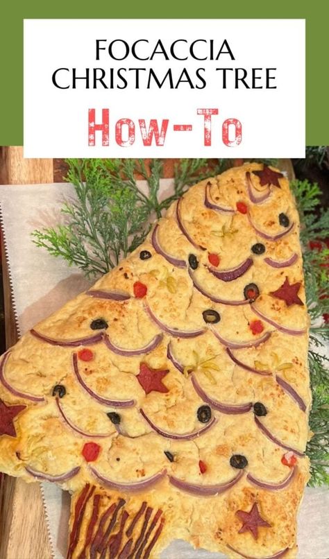 How to Make Focaccia Bread Festive For Christmas https://southhousedesigns.com/focaccia-bread-for-christmas/ Foccacia Bread Art Christmas Tree, Christmas Foccacia Art, Focaccia Christmas, Christmas Foccacia Bread, Christmas Focaccia, Santa Bread, Focaccia Bread Art, Make Focaccia, Homemade Focaccia Bread