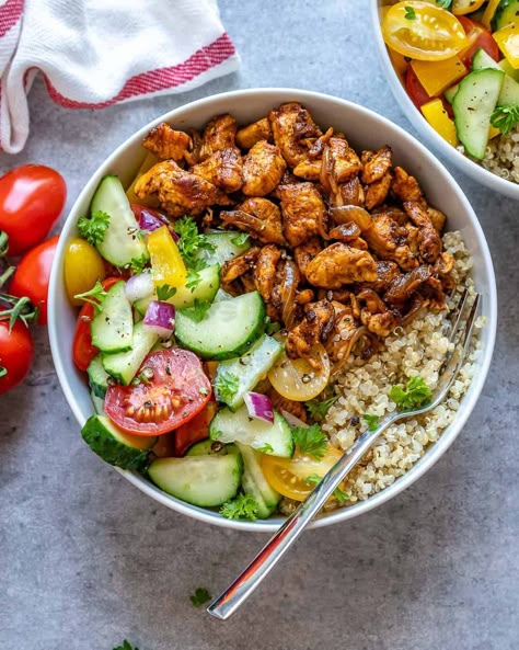 These Chicken Shawarma Bowls are the perfect weeknight meal the whole family will love! Tender and flavorful seasoned chicken chunks served in a bowl with salad and quinoa! So healthy, delicious, and filling. #chickenbowl #chickenrecipe #shawarma #chickenshawarma Healthy Chicken Bowl Recipes, Chicken Bowl Recipes, Chicken Shawarma Bowl, Shawarma Bowl, Shawarma Seasoning, Chicken Shawarma Recipe, Bowls Recipes, Shawarma Recipe, Healthy Bowls Recipes