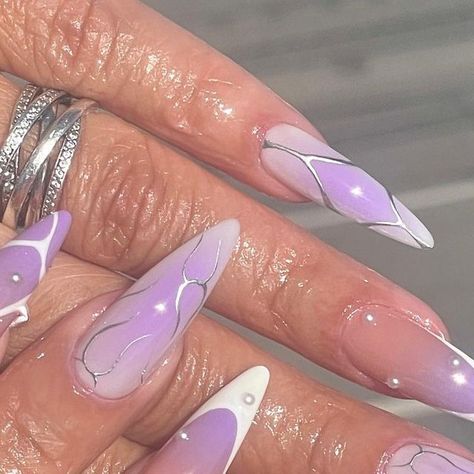 𝐌𝐢𝐚𝐦𝐢 𝐍𝐚𝐢𝐥 𝐓𝐞𝐜𝐡𝐧𝐢𝐜𝐢𝐚𝐧 | 𝐁𝐲 𝐒𝐚𝐫𝐢𝐭𝐚 on Instagram: "this design 😮‍💨 • inspo: @kessii.studio 💜 • • • #kiaraskynails #kiarasky #nailinspo #nailtech #gelxnails #3Dnailart #3Dnaildesign #nailart #miaminailtech #naildesign #acrylicnails #longnails #airbrushnails #airbrush #explorepage #summernails #frenchnails #nailart #coffinnails #ombrenails #y2knails #handdrawnart #wynwoodnails #nailinspiration #miaminailtech #handdrawndesgins #foryoupage #bloominggel #trendynails #nailt Trendy Baddie Nails, Nails Airbrush, Airbrush Nail Art, Miami Trip, Summer Nails Almond, Hand Poses, 3d Nail Designs, Miami Nails, Airbrush Nails