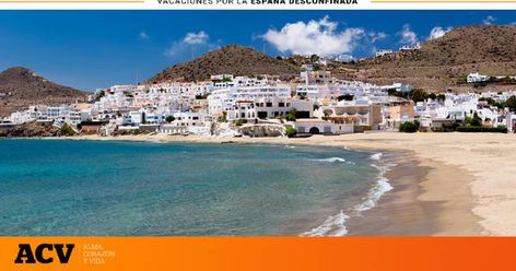 Descubre Cabo de Gata estas vacaciones con esta ruta de 7 días en coche Summer Destinations, Natural Park, Top Hotels, Destin Beach, Vacation Packages, Coastal Towns, Andalusia, Sandy Beaches, Spain Travel